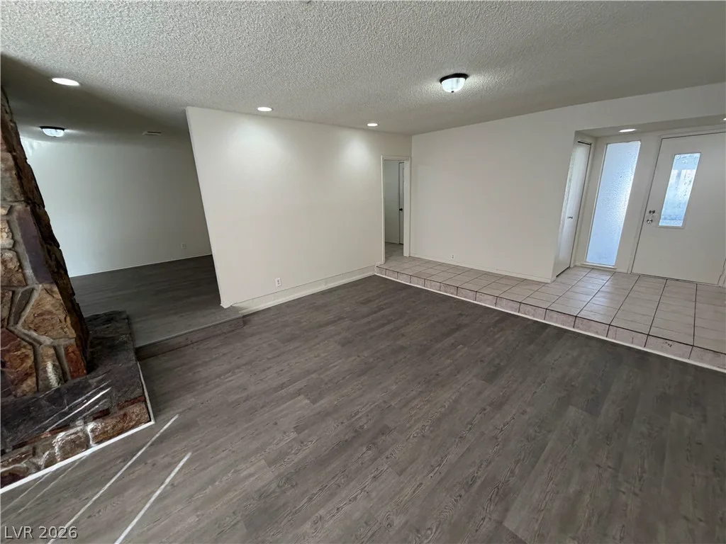 212 Bradshaw, Las Vegas, NV 89145
