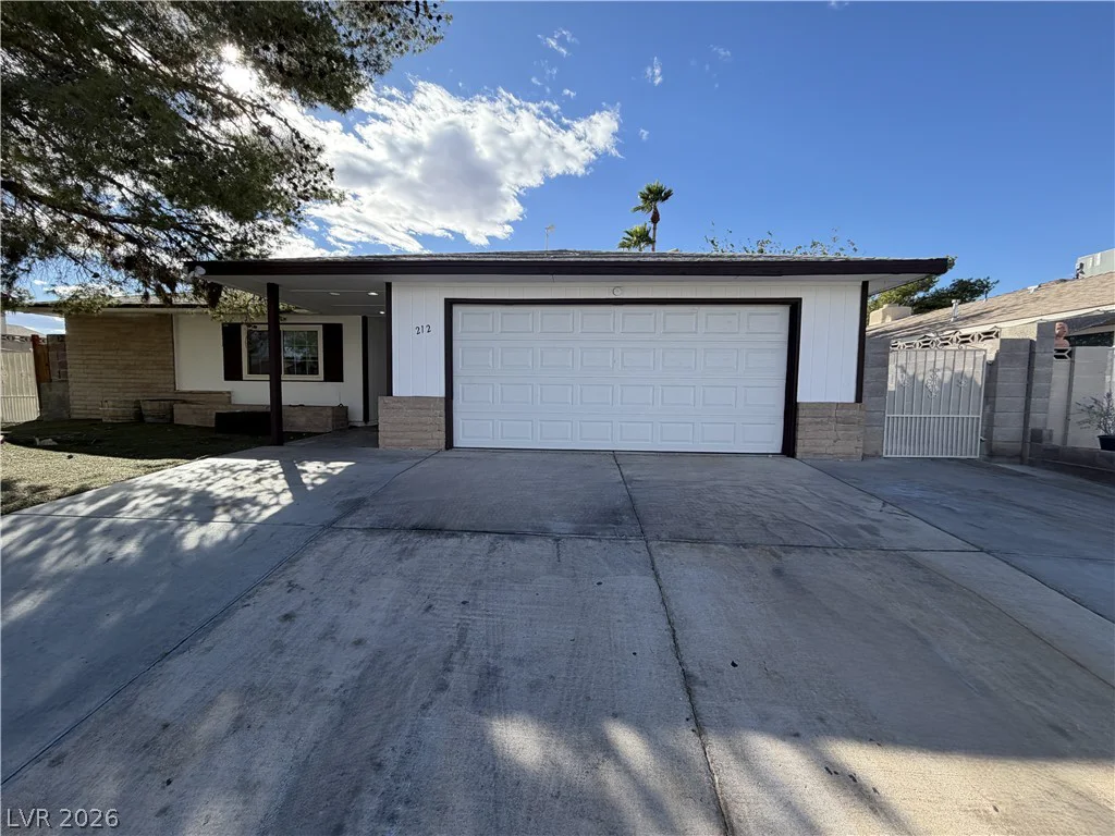 212 Bradshaw, Las Vegas, NV 89145