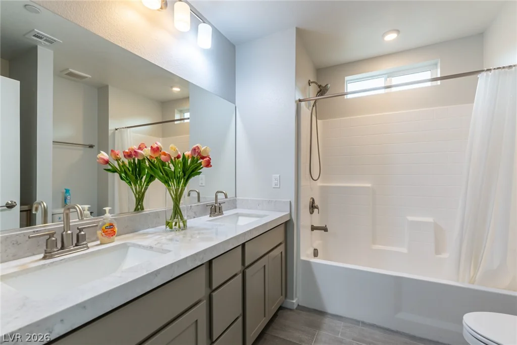 10661 Enridge, Las Vegas, NV 89166