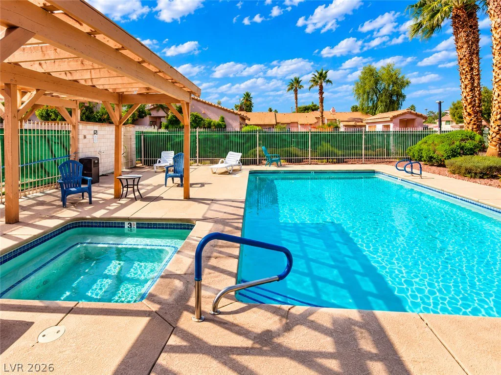 571 Cervantes, Henderson, NV 89014