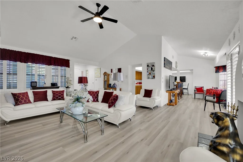 571 Cervantes, Henderson, NV 89014