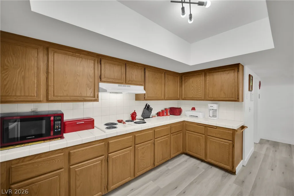 571 Cervantes, Henderson, NV 89014