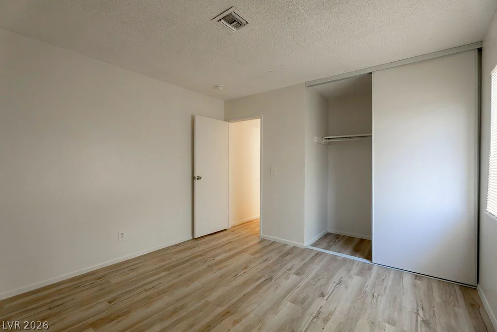 3945 Visby, Las Vegas, NV 89119