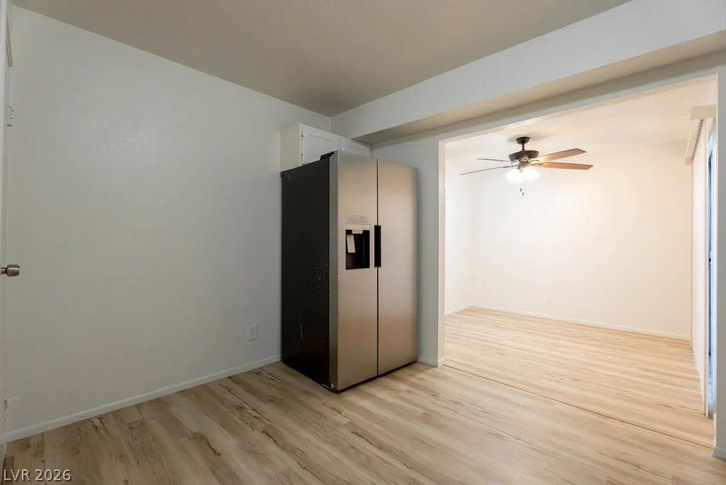 3945 Visby, Las Vegas, NV 89119