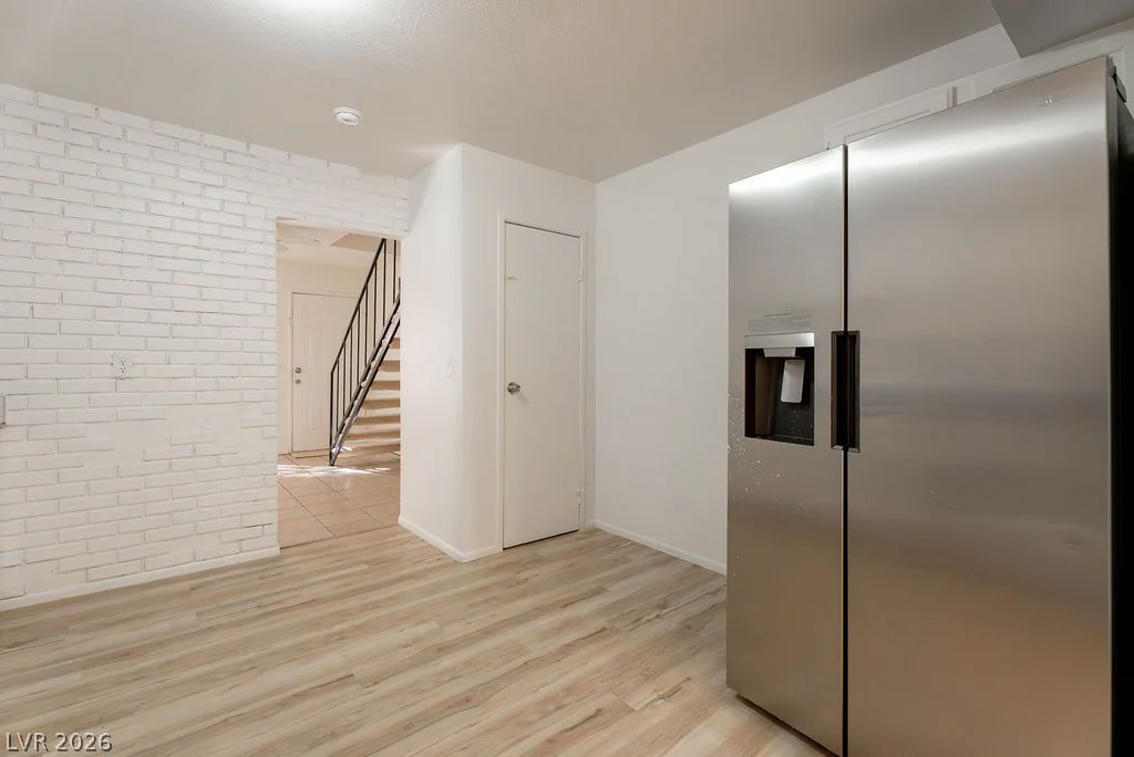 3945 Visby, Las Vegas, NV 89119