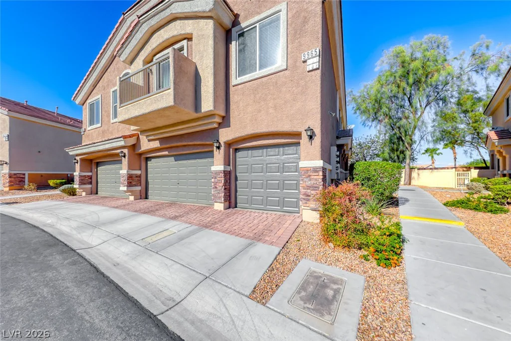 9965 Government Point, Las Vegas, NV 89183