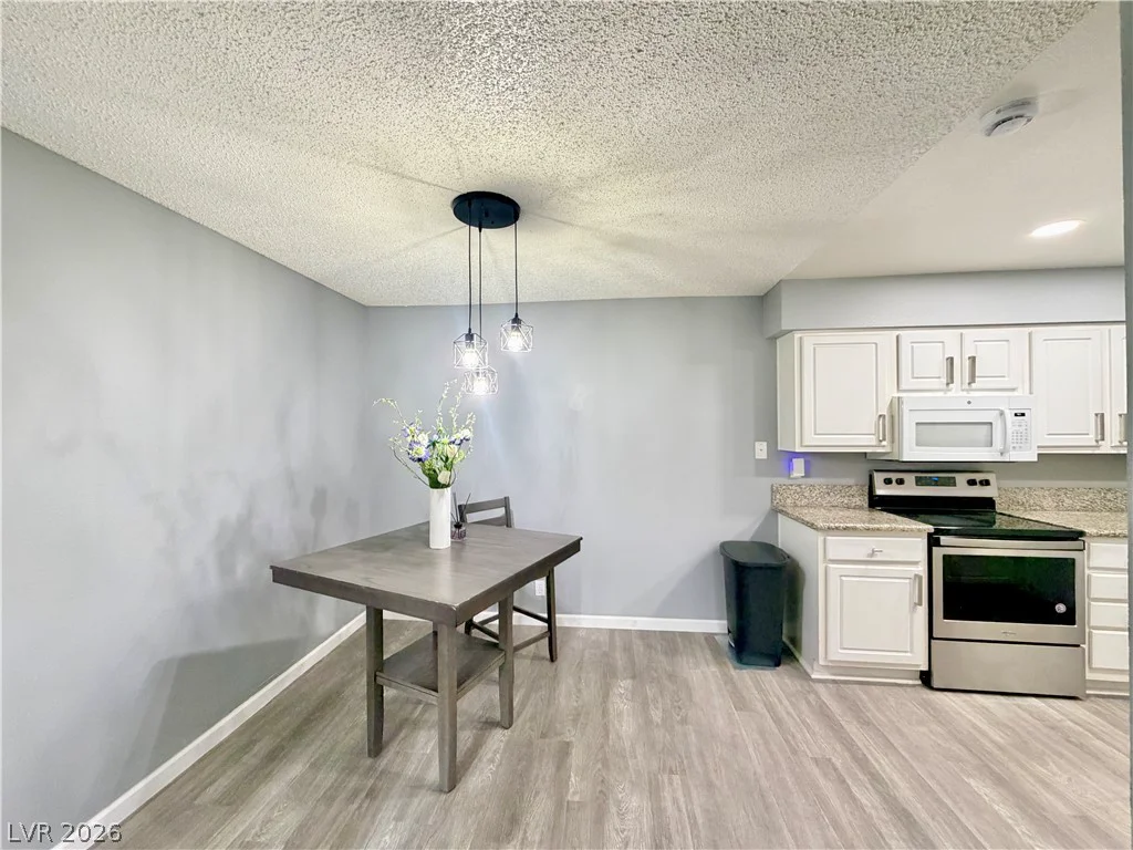 3151 Soaring Gulls, Las Vegas, NV 89128
