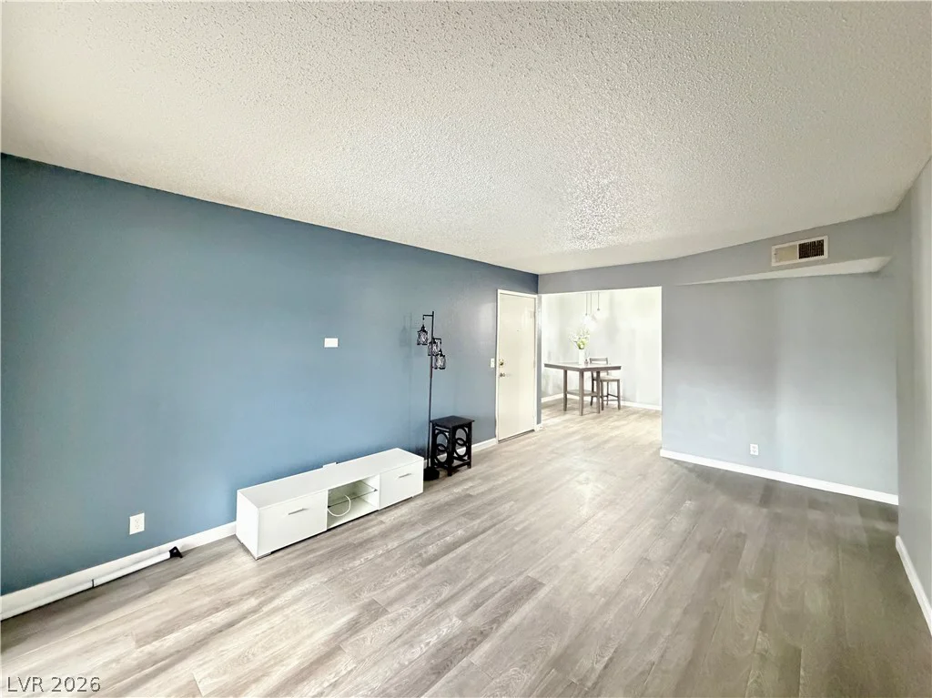 3151 Soaring Gulls, Las Vegas, NV 89128