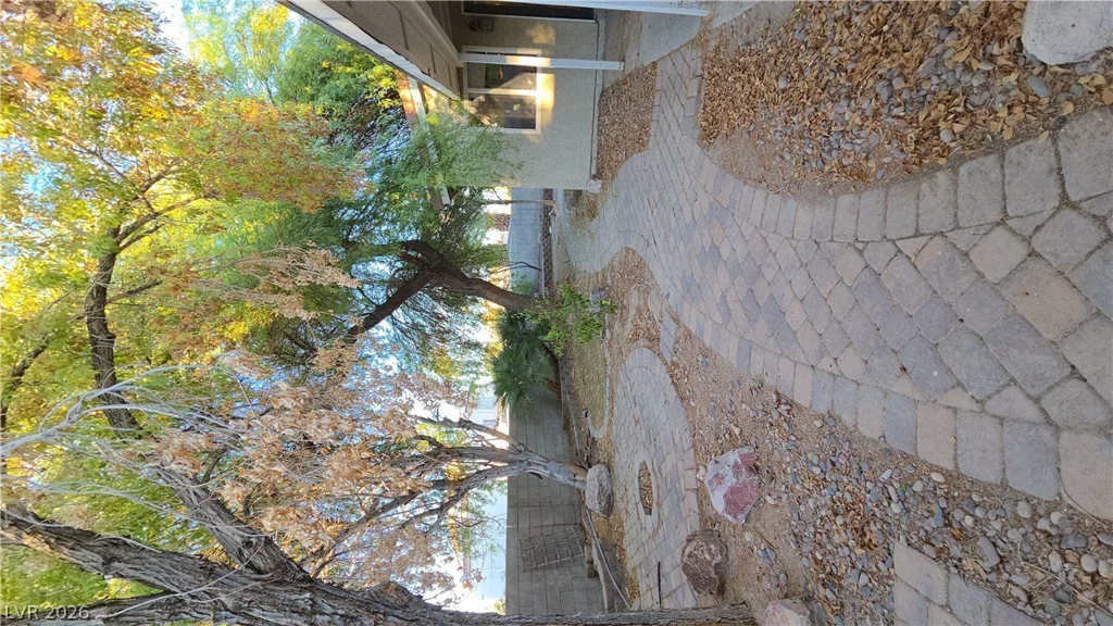 1510 Silver Point, Las Vegas, NV 89123