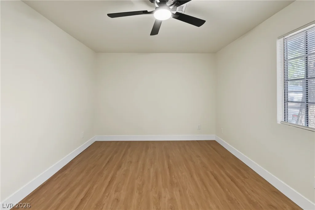 2041 Willowbury, Las Vegas, NV 89108