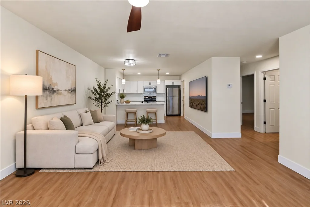 2041 Willowbury, Las Vegas, NV 89108
