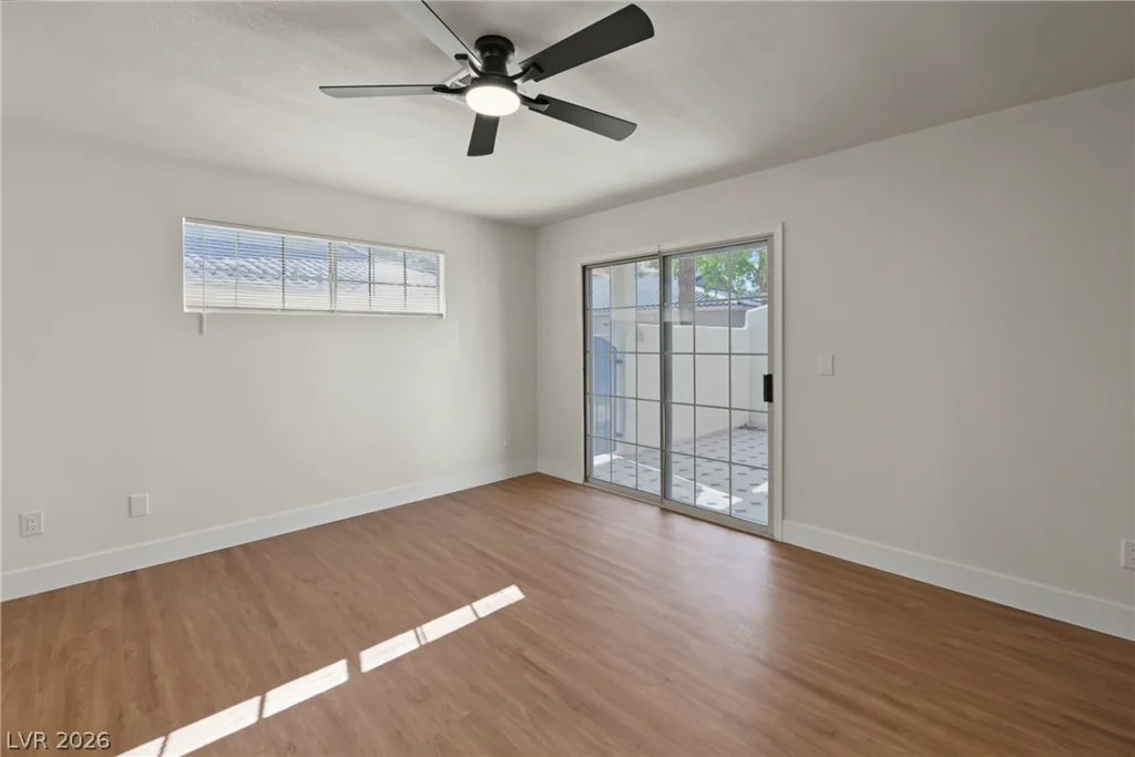 2041 Willowbury, Las Vegas, NV 89108
