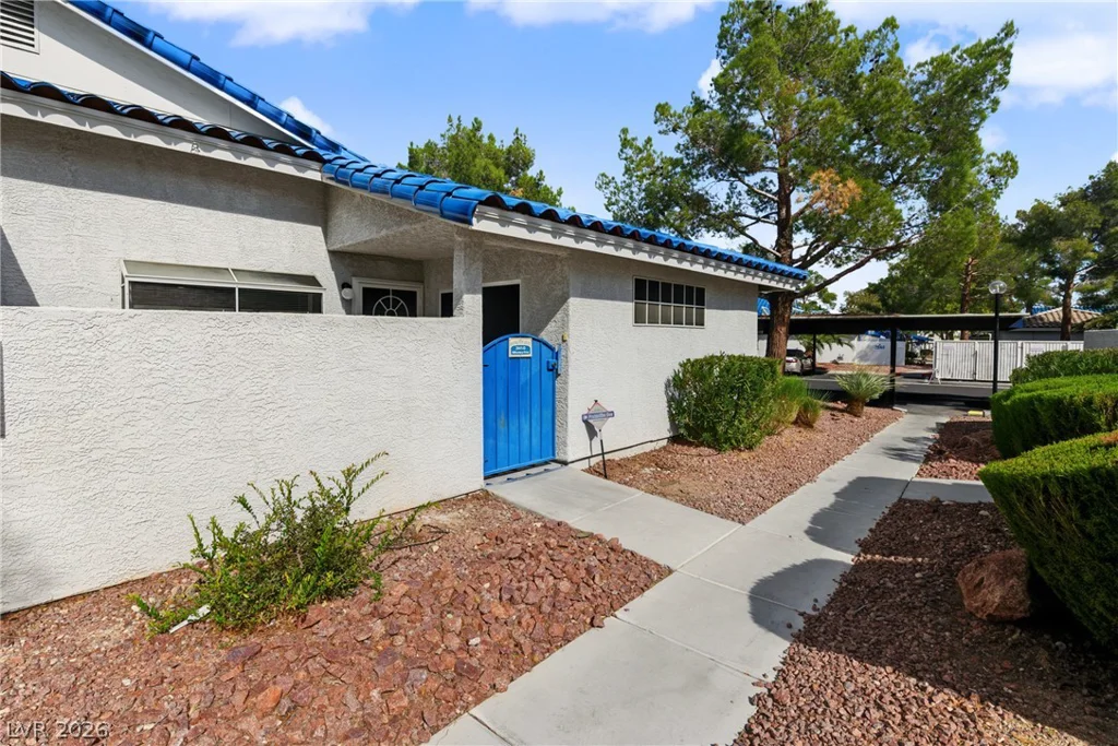 2041 Willowbury, Las Vegas, NV 89108