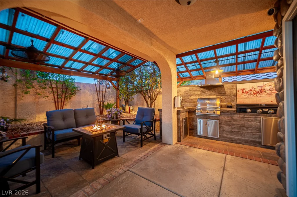 9412 Cedar Heights, Las Vegas, NV 89134