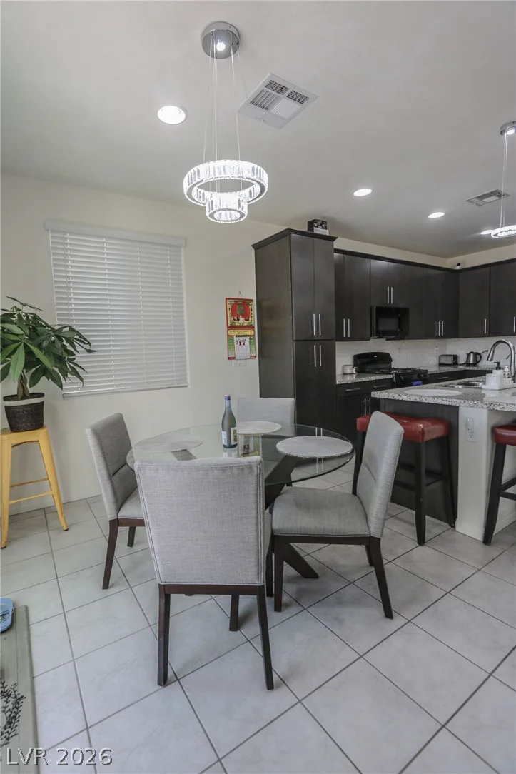 10048 Spelter, Las Vegas, NV 89183