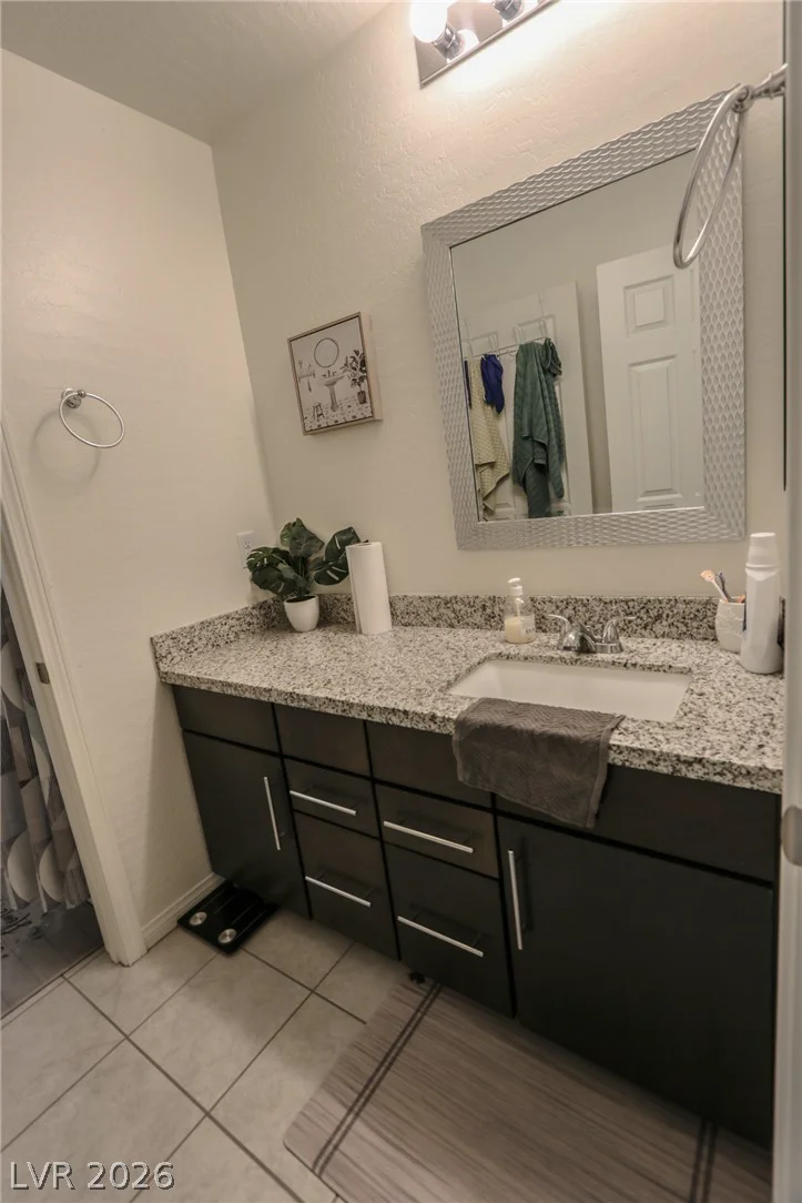 10048 Spelter, Las Vegas, NV 89183