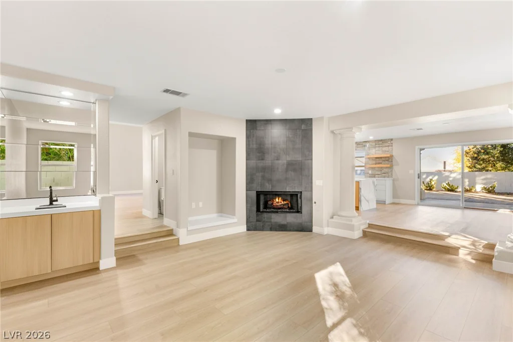 2104 Inverness, Henderson, NV 89074
