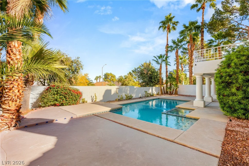2104 Inverness, Henderson, NV 89074
