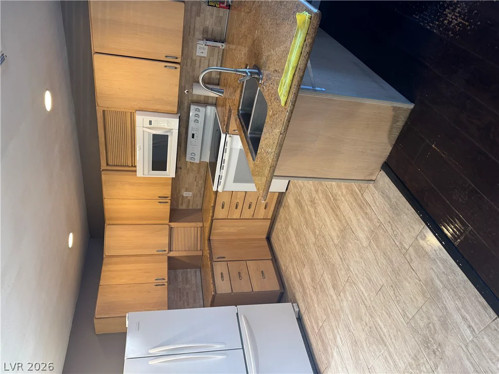 1925 Bruce, North Las Vegas, NV 89030