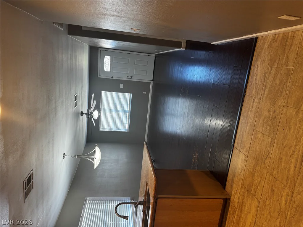 1925 Bruce, North Las Vegas, NV 89030