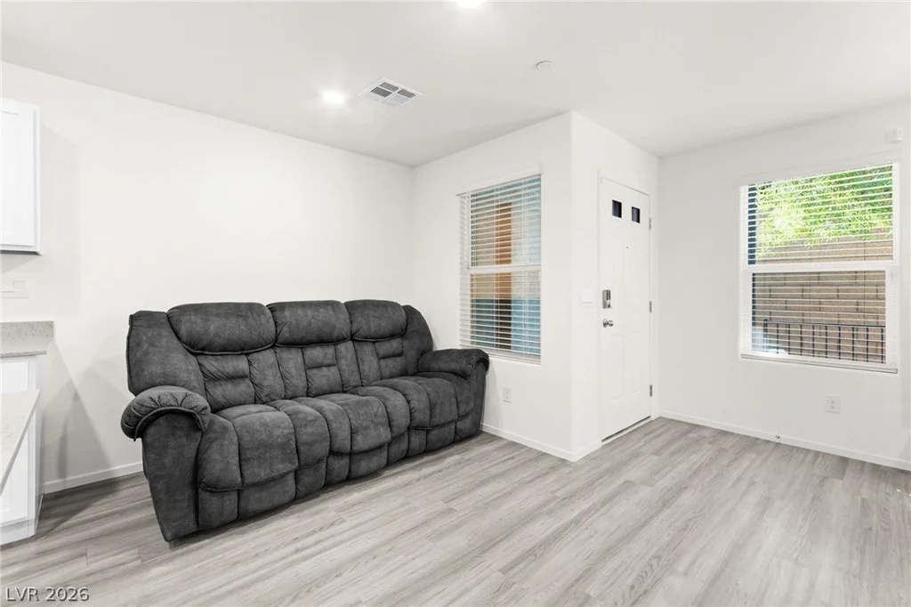 6921 Honor Hill, Las Vegas, NV 89166