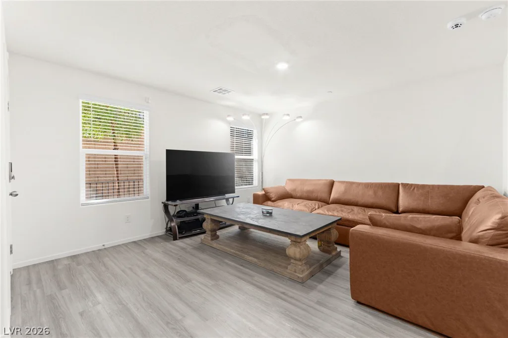 6921 Honor Hill, Las Vegas, NV 89166