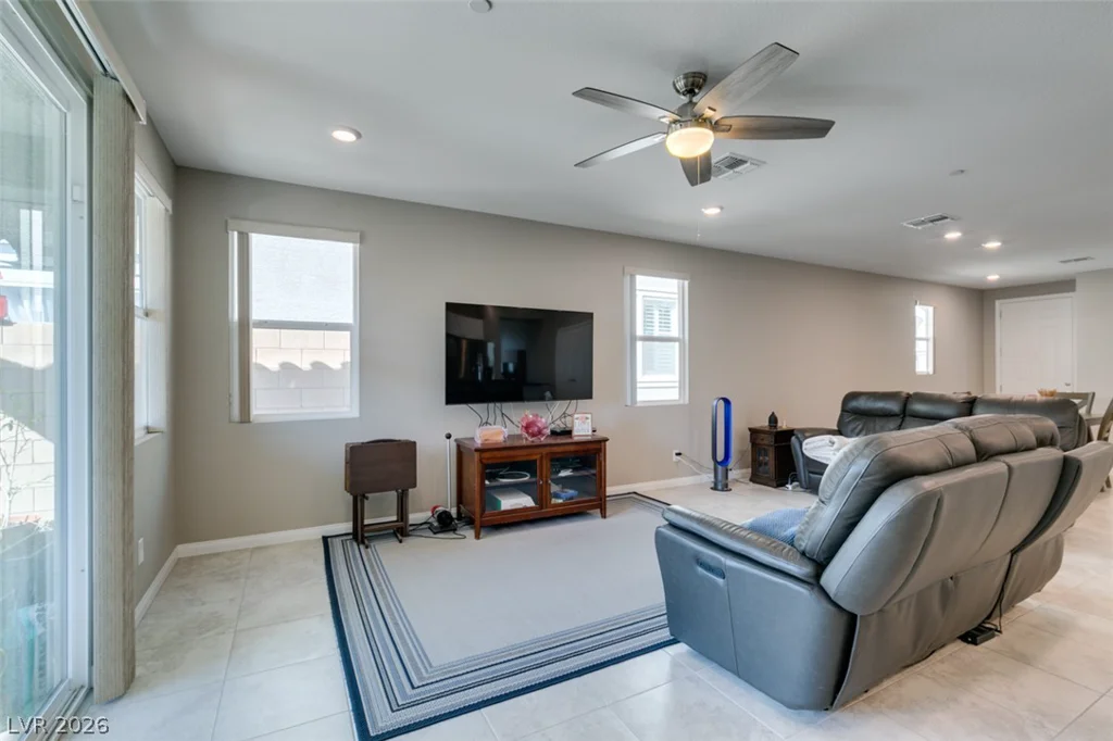 8359 Vinamala, Las Vegas, NV 89149