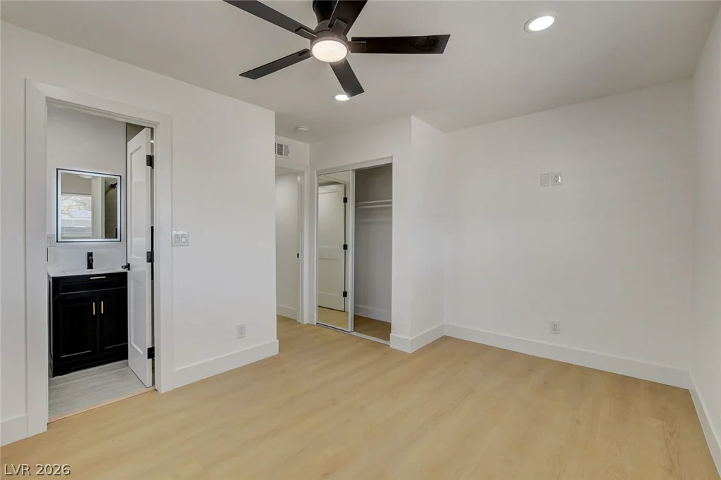 909 Mezpah, Las Vegas, NV 89106