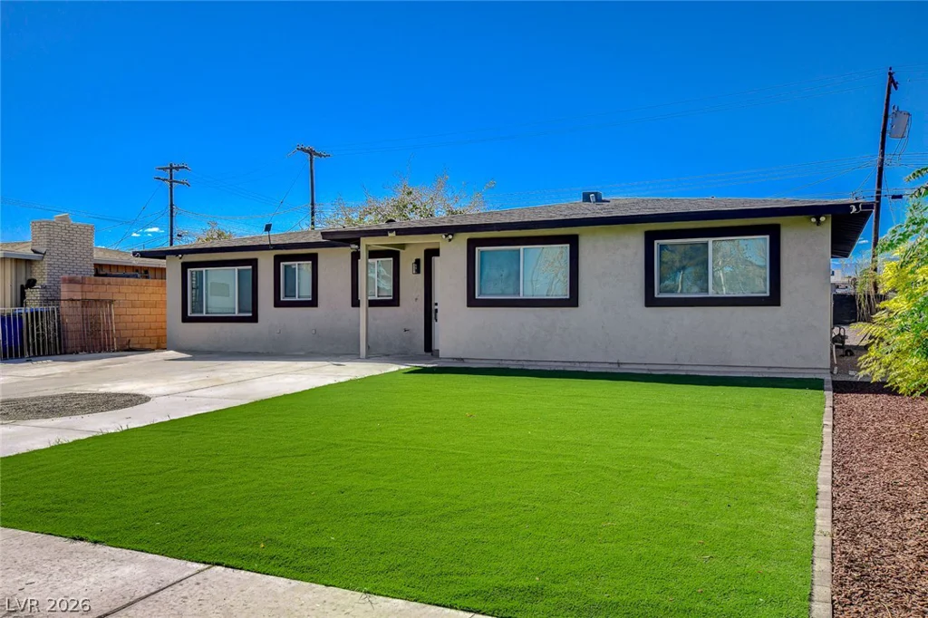 909 Mezpah, Las Vegas, NV 89106