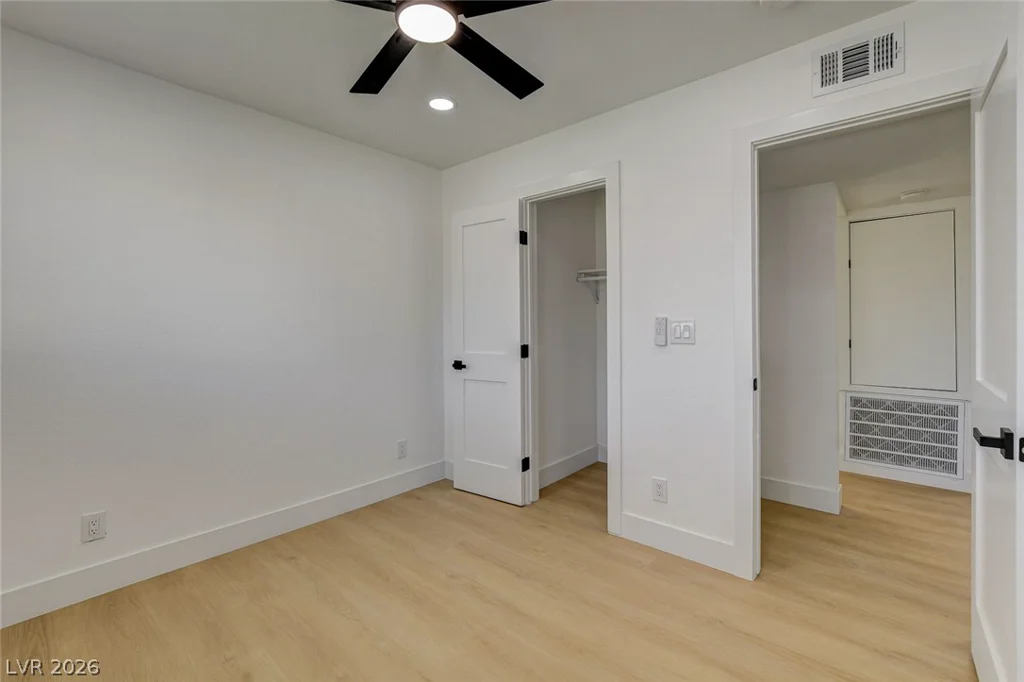909 Mezpah, Las Vegas, NV 89106