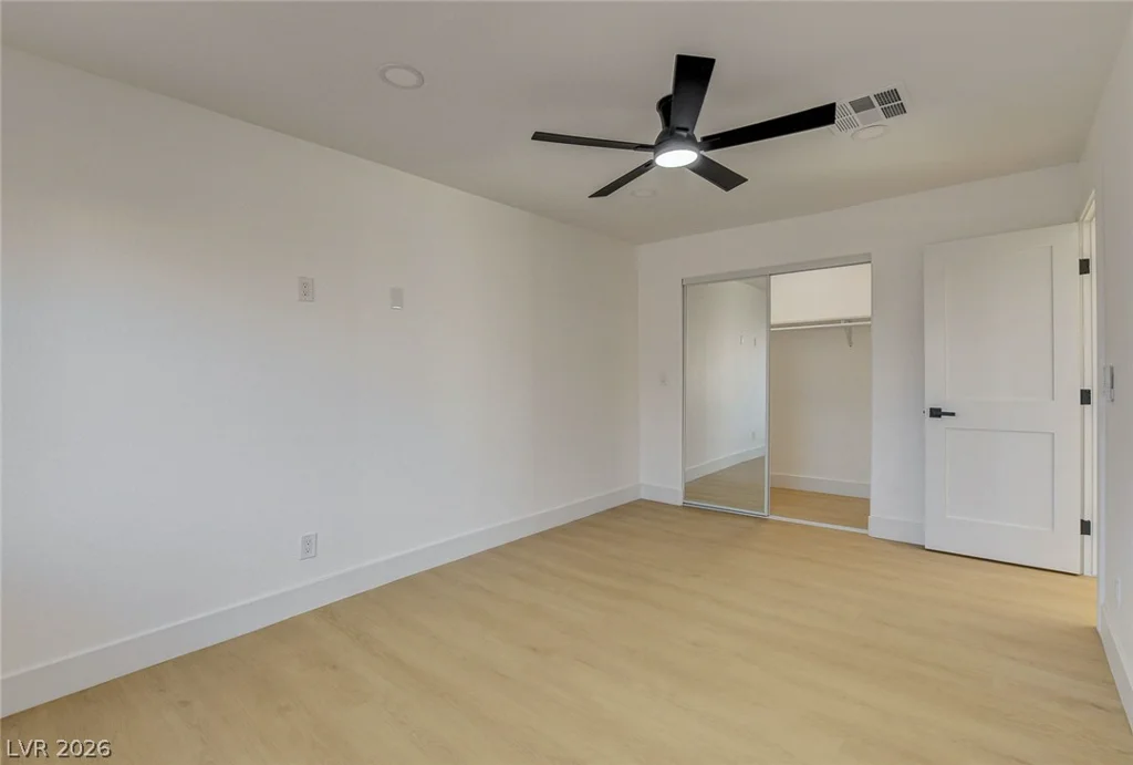 909 Mezpah, Las Vegas, NV 89106