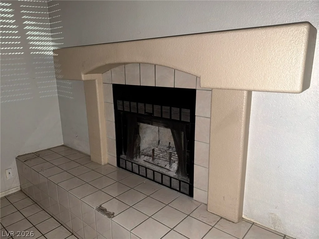 4525 Ogden, Las Vegas, NV 89110