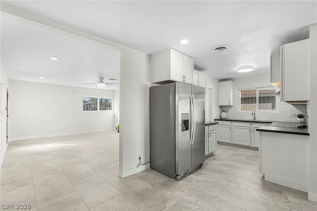 1712 Ludwig, Las Vegas, NV 89106