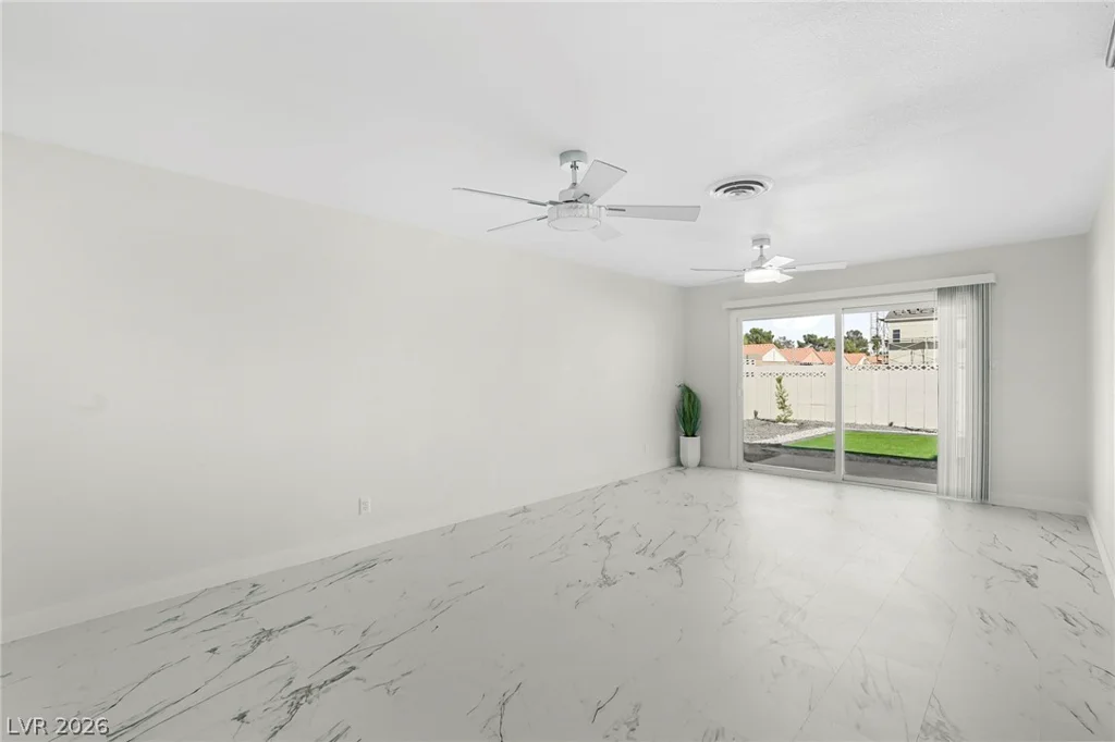 1712 Ludwig, Las Vegas, NV 89106