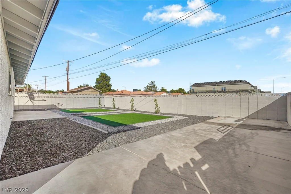 1712 Ludwig, Las Vegas, NV 89106