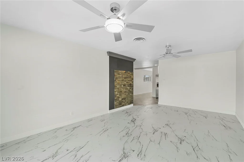 1712 Ludwig, Las Vegas, NV 89106
