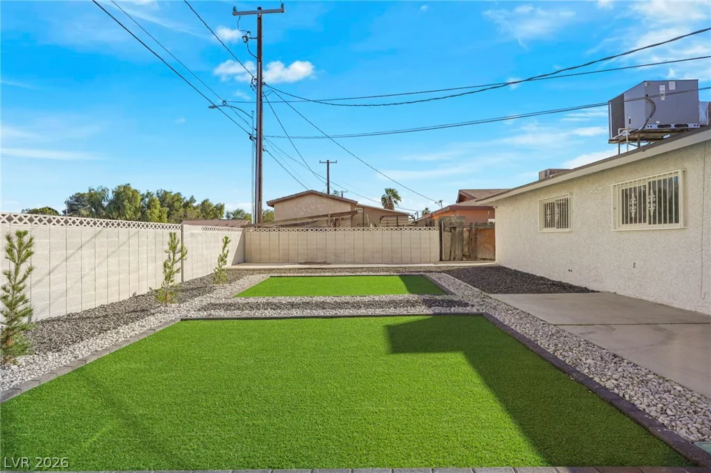 1712 Ludwig, Las Vegas, NV 89106