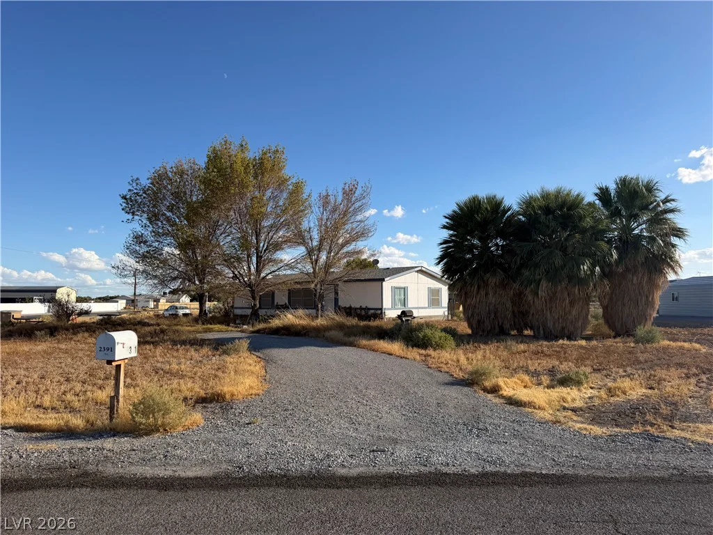 2391 Shadow Mountain, Pahrump, NV 89060