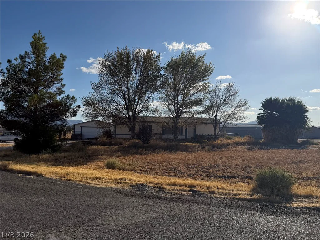 2391 Shadow Mountain, Pahrump, NV 89060