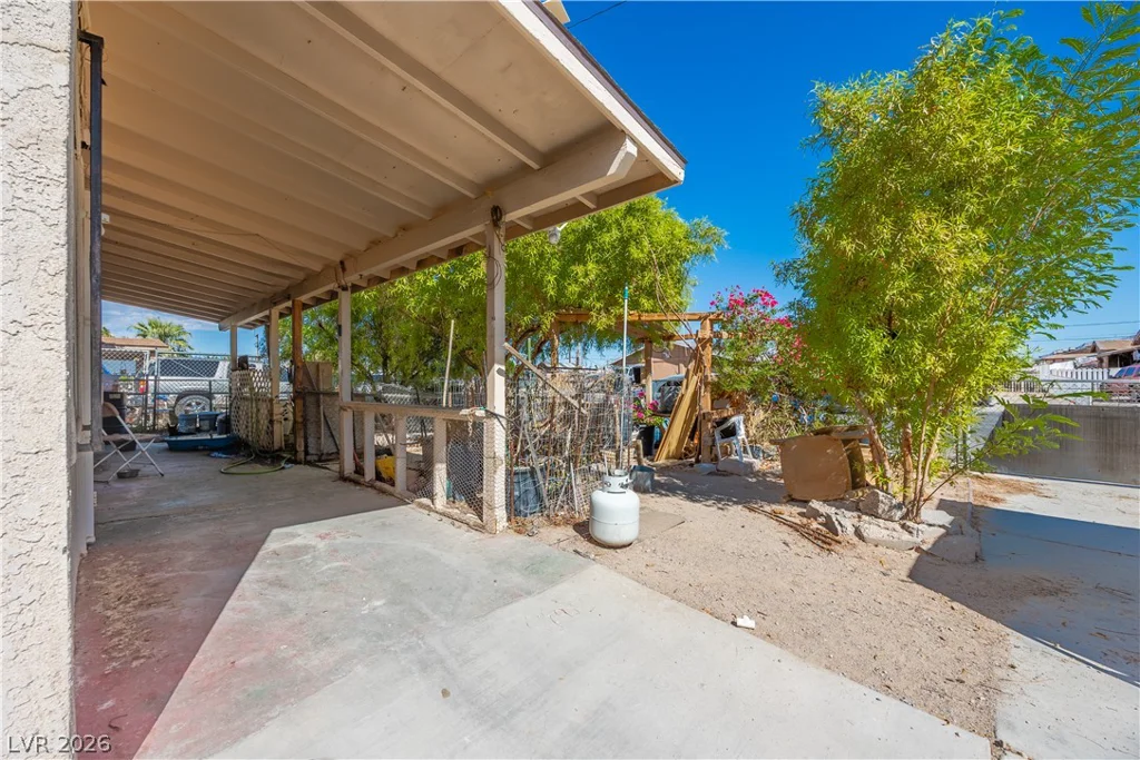 2529 Magnet, North Las Vegas, NV 89030