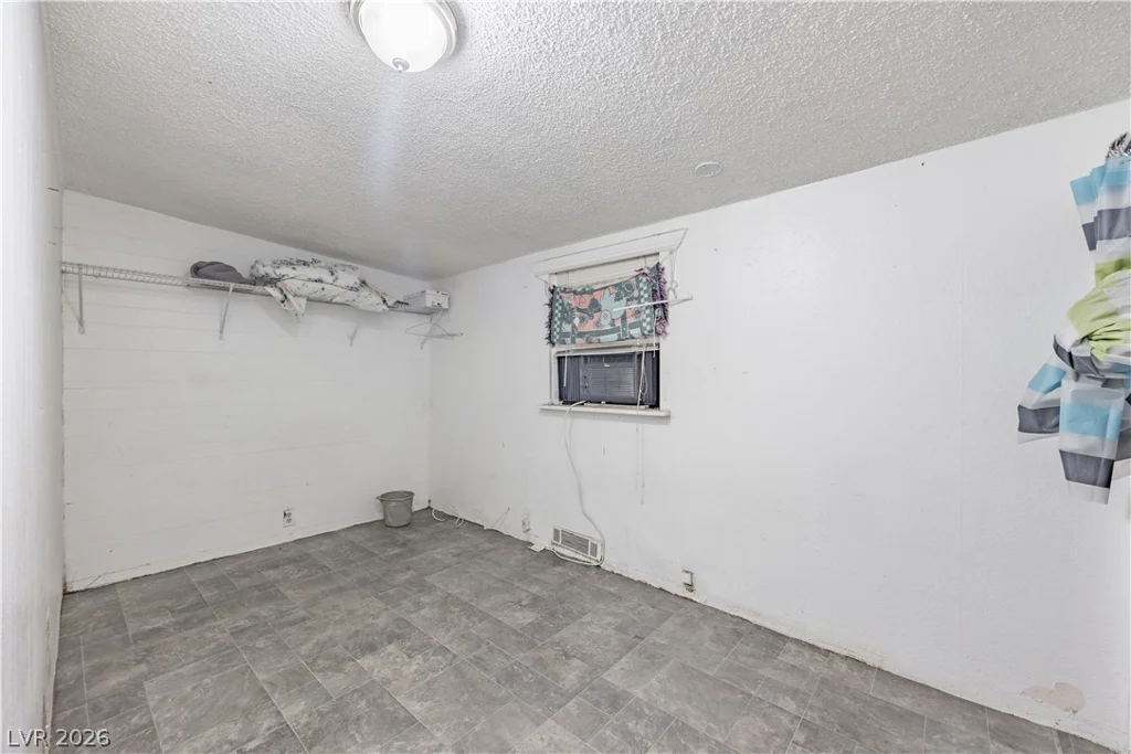 2529 Magnet, North Las Vegas, NV 89030