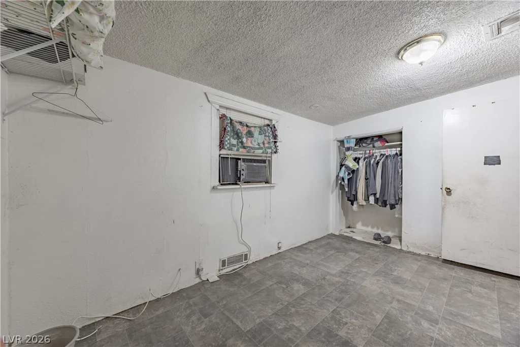 2529 Magnet, North Las Vegas, NV 89030