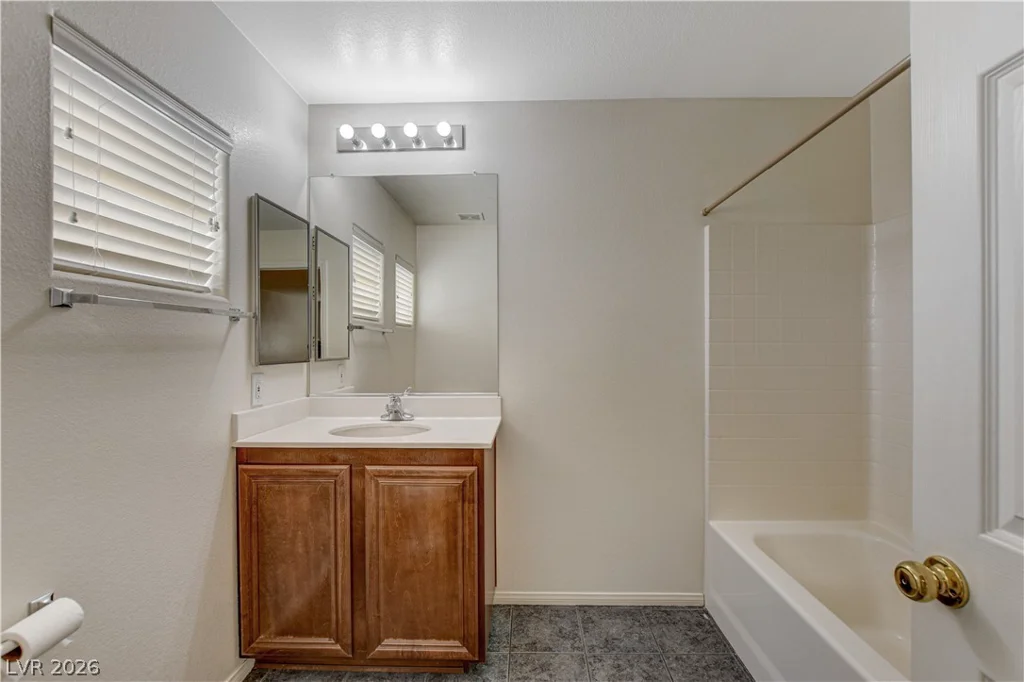 8950 Spring Peeper, Las Vegas, NV 89148