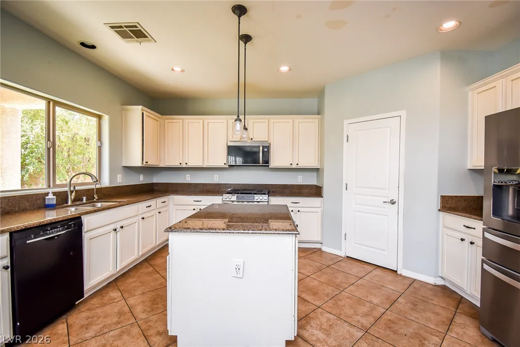 169 Cobalt Sky, Henderson, NV 89002