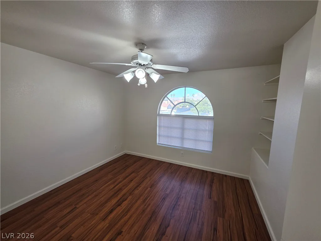 3125 Buffalo, Las Vegas, NV 89128