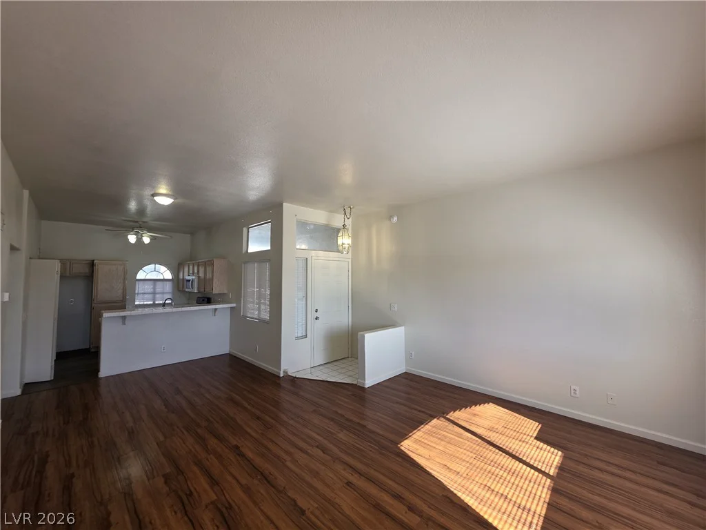 3125 Buffalo, Las Vegas, NV 89128