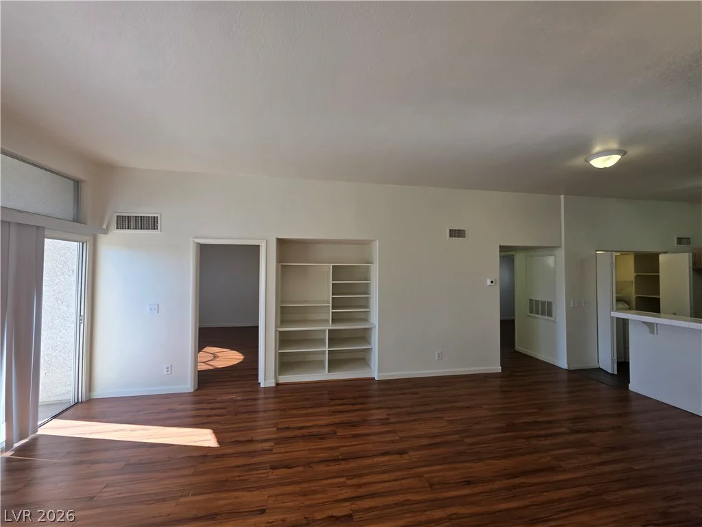 3125 Buffalo, Las Vegas, NV 89128
