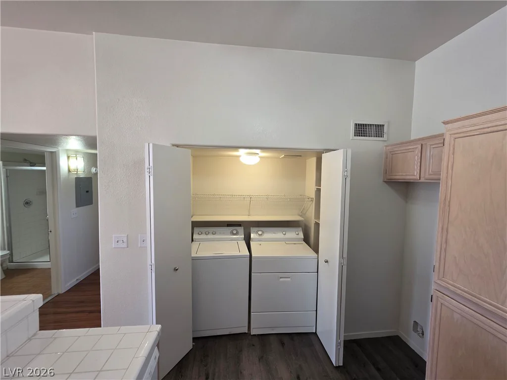 3125 Buffalo, Las Vegas, NV 89128