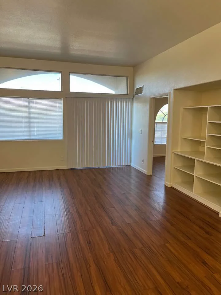 3125 Buffalo, Las Vegas, NV 89128