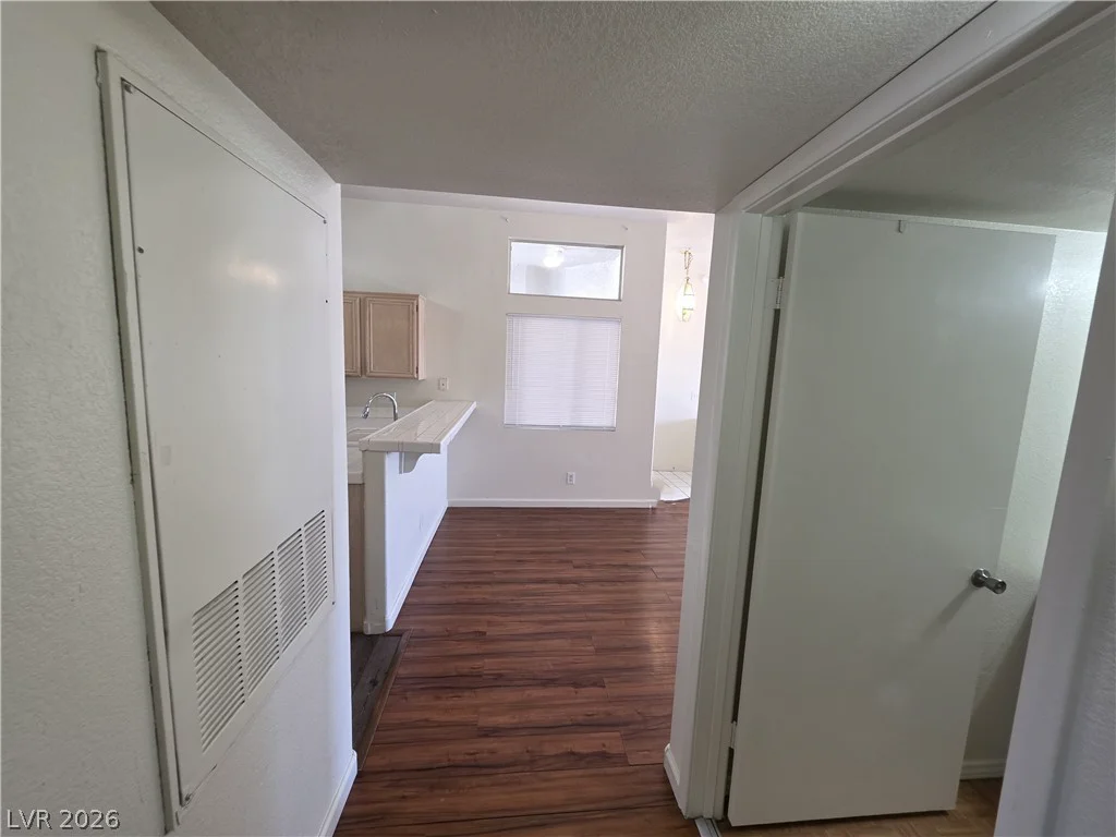 3125 Buffalo, Las Vegas, NV 89128